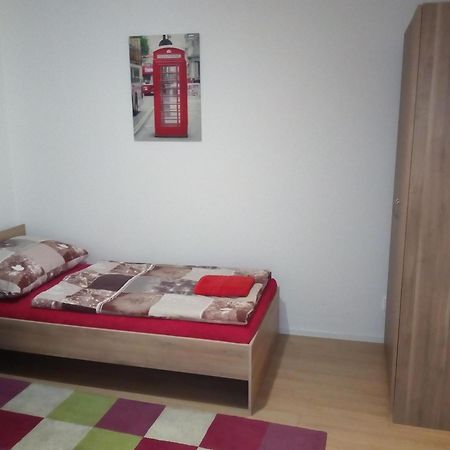 Zlín Apartman Stefanikova מראה חיצוני תמונה