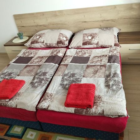 Zlín Apartman Stefanikova מראה חיצוני תמונה