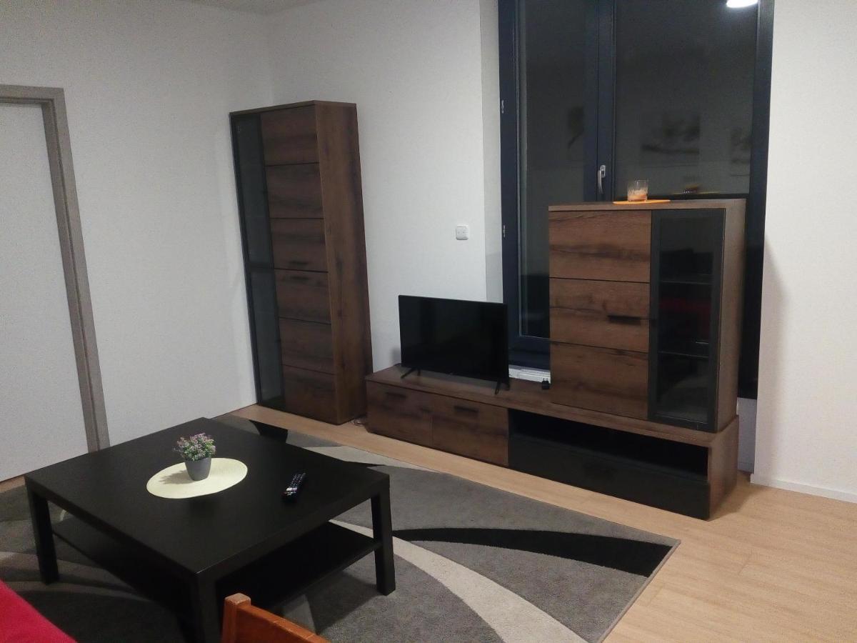 Zlín Apartman Stefanikova מראה חיצוני תמונה